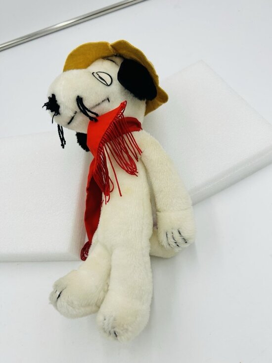 Peanuts Spike Snoopy Vtg 1975 Spike Peanuts Brother of Snoopy Plush Toy United Feature Syndicate 12”